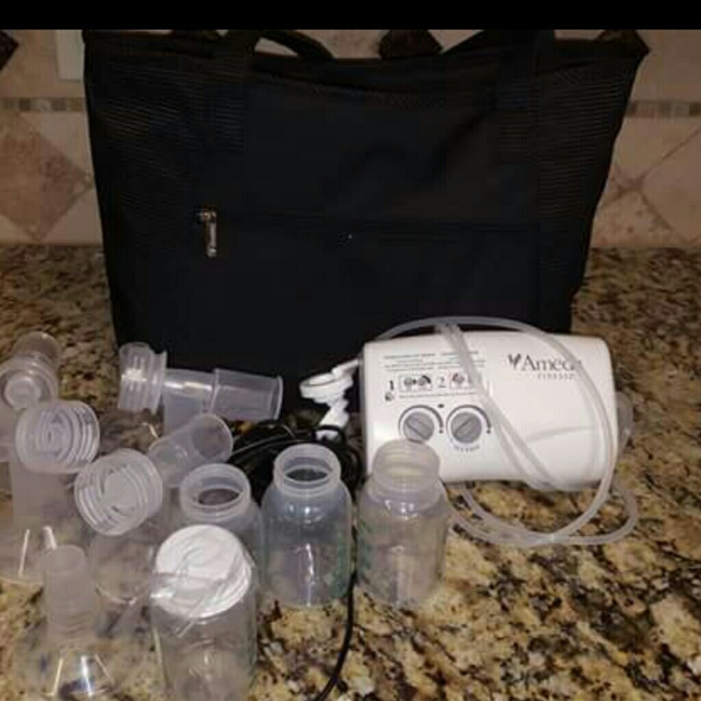 New. Never used.  Double Electric  Pump w/ tote